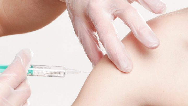 Vakcíny nemají ukončený výzkum, uvádí testovací ústav