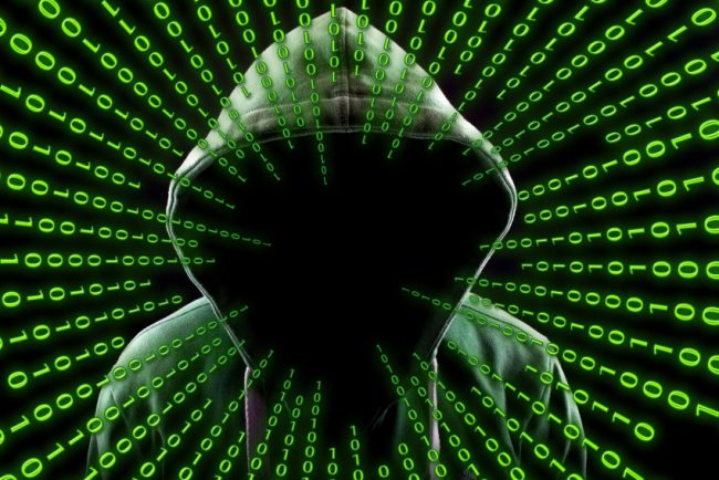 Hackerské skupiny do fiktivních kyberbezpečnostních firem verbují odborníky